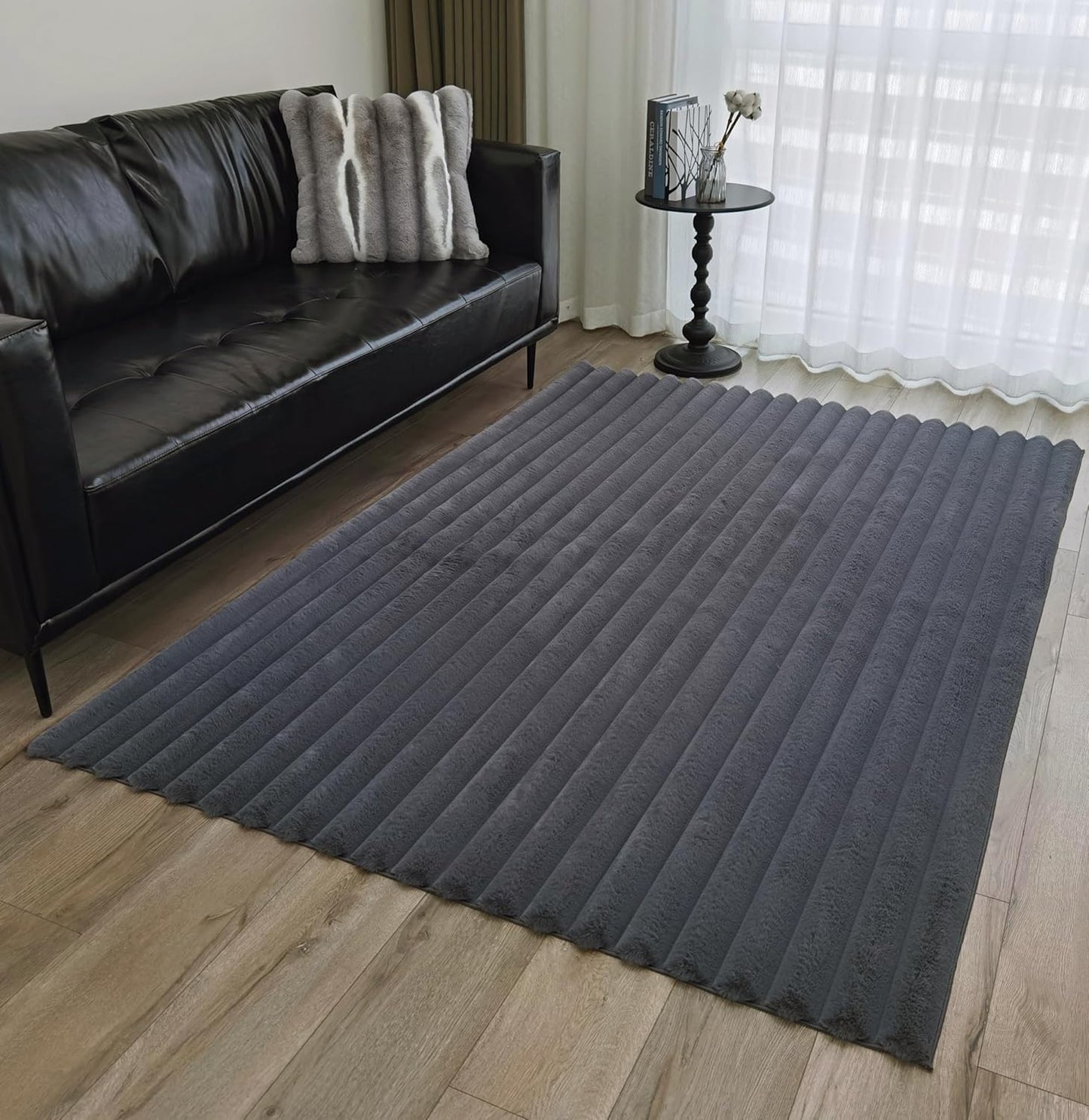 GLORY RUGS Area Rugs Soft Faux Rabbit Fur Rug Plush Carpet Shag Cozy Fluffy Rug Non Slip Rugs, Machine Washable Shaggy Area Rug Bedroom Living Room and Dining Room.